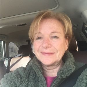 Meet your Posher, Carole